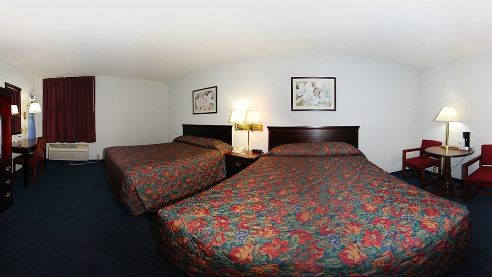 Hotel Super 8 By Wyndham Nixa/Springfield Area Extérieur photo